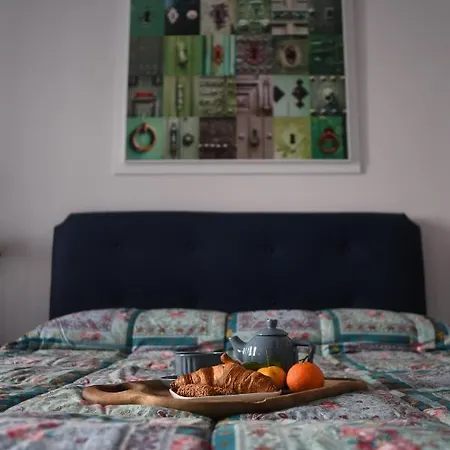 Boutique Vintage B&B
