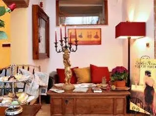 Boutique Vintage Отель типа 